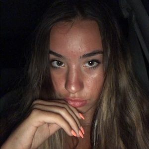 Meet your Posher, Madeline